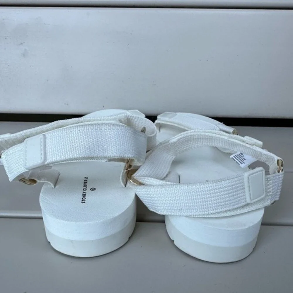 Stoney Clover Lane Women's Hook Loop Strappy White Summer Sandals 6